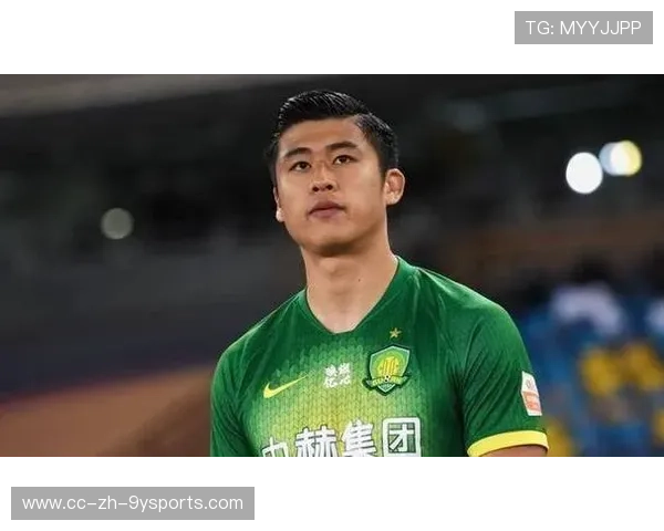 中超张玉宁力量练习持续提升，力压群雄，成就顶级前锋